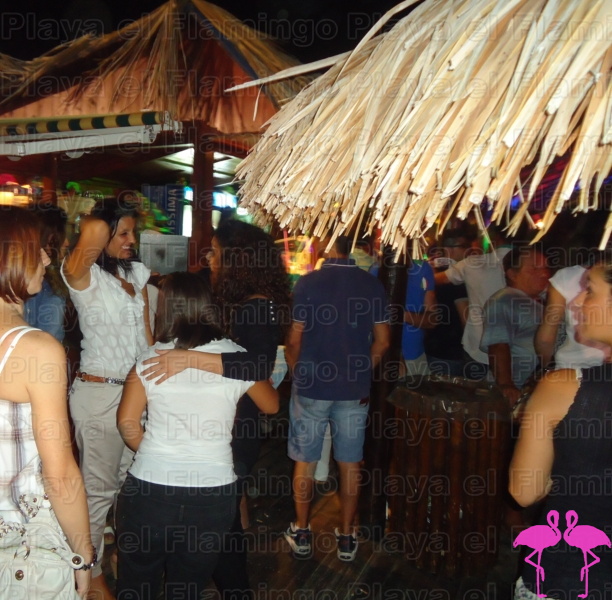Noche Latina 2011-Playa El Flamingo (22).JPG