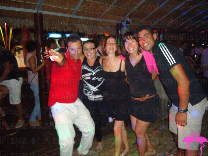 Noche Latina 2011-Playa El Flamingo (63).JPG