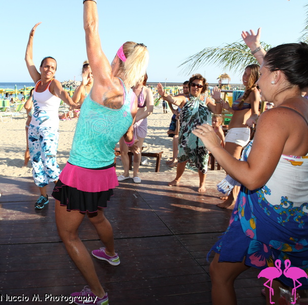 Zumba Fitness 2012 Playa el Flamingo (24).JPG