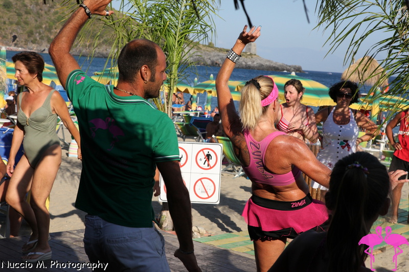 Zumba Fitness 2012 Playa el Flamingo (28).JPG